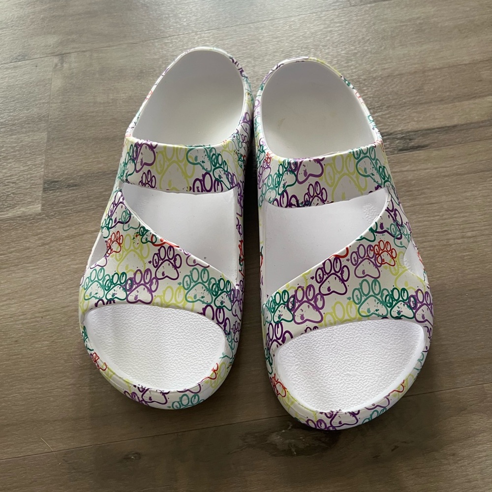 Vibrant Multicolor Women's Sandals with Paws